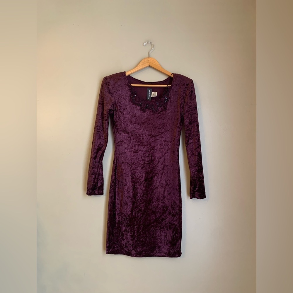 Vtg 90’s Maurice Crushed Velvet Sheath Dress Med Merlot Whimsigoth Grunge Beaded